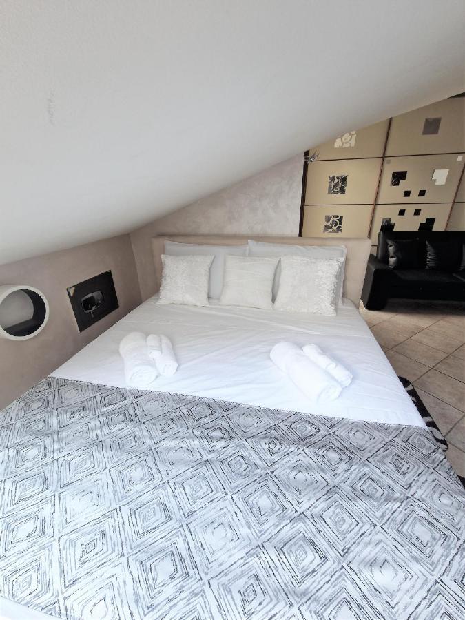 Beinasco Apartment - Le Terrazze Palace Экстерьер фото